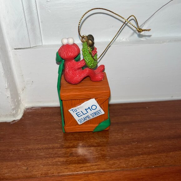 vintage sesame street clotheset Elmo Christmas Ornament - Picture 2 of 2